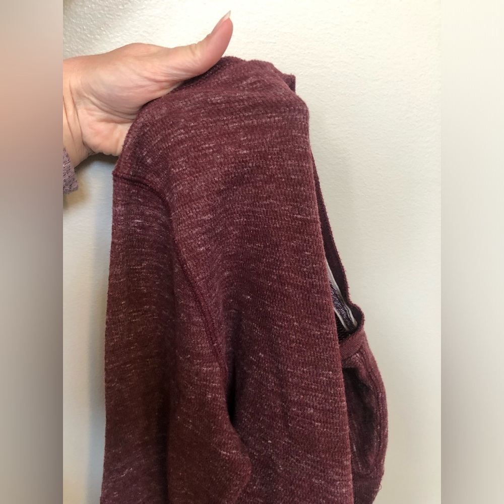 Express Men’s M/L Heathered Maroon Waffle-Knit Long-Sleeve Henley Tee - VGUC! - Picture 11 of 11